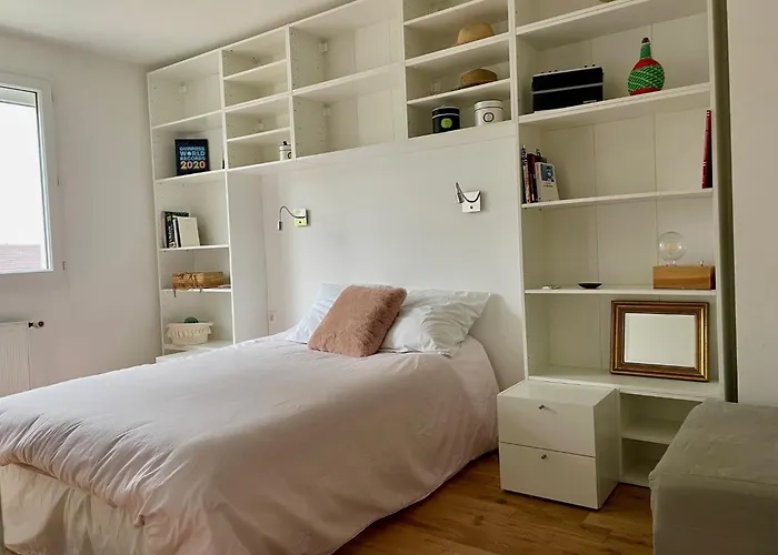 Maison De Famille 5 Ch Ideale Pour Des Reunions De Familles Sainte-Luce-sur-Loire